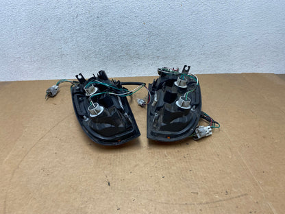 2000 to 2004 Toyota Tundra Left+Right Tail Lights AE3092 LK9