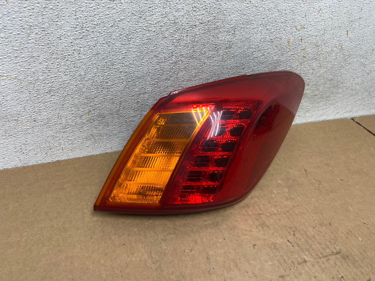 2009 2010 Nissan Murano Right Passenger Rh Side Tail Light AI3324 LK2