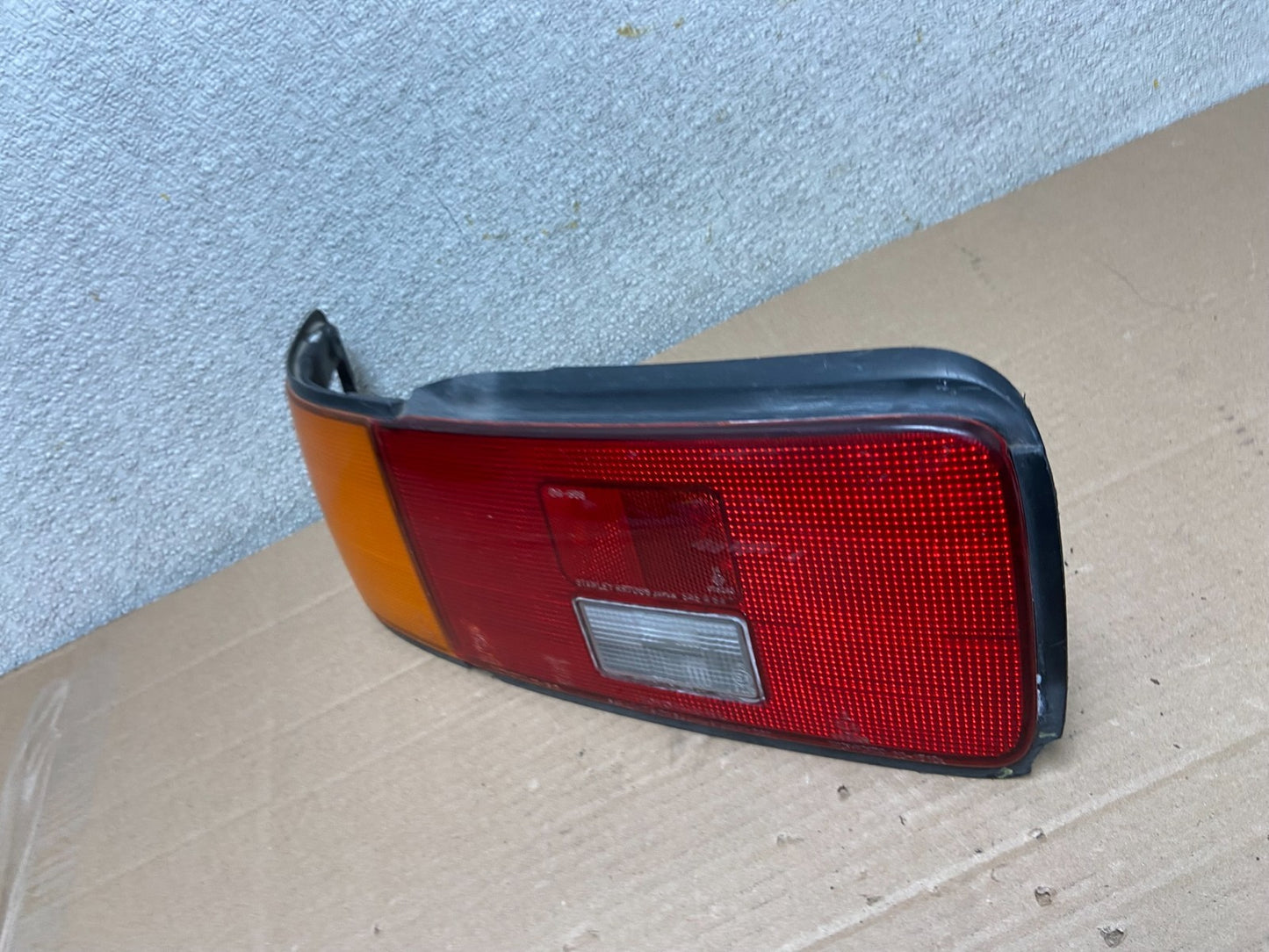 1985 to 1989  Toyota Celica Left Driver LH Side Tail Light aa8673 DG1