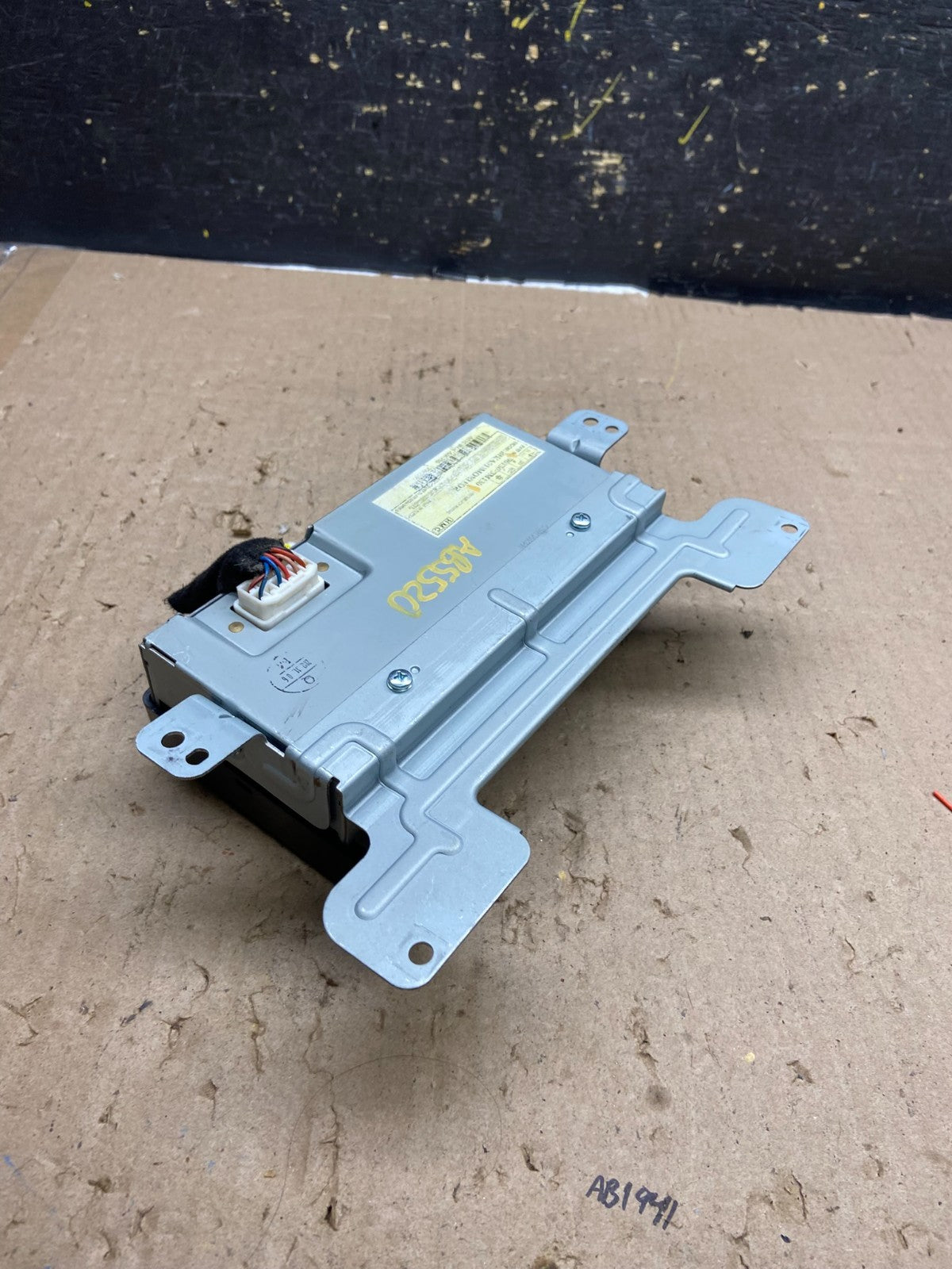 2009-2014 Hyundai Genesis Radio  Display Screen Information OEM AB5520 DG3