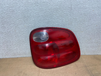 1997 to 1999 Ford F150 F-150 Right Passenger RH Side Tail Light Oem AA6464 DW0