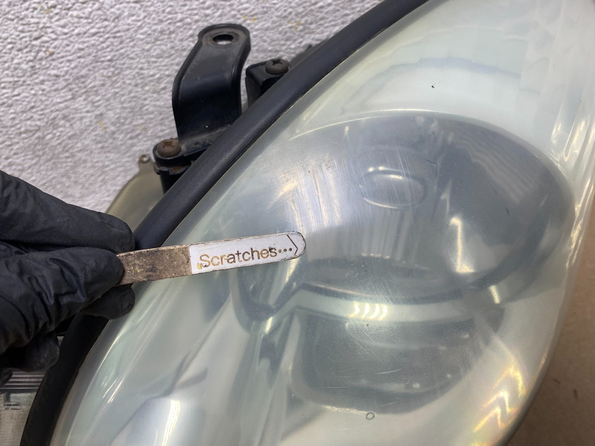 2001 to 2005 Lexus GS430 Gs300 Left Driver Lh Headlight Halogen AH6727 DW3