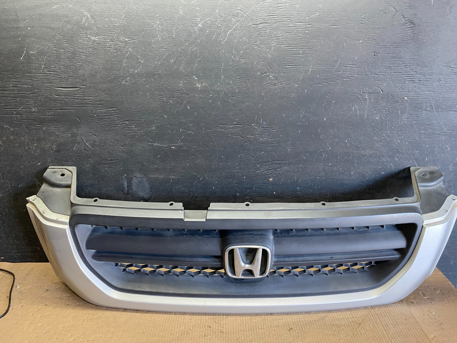 2003 2004 2005 Honda Pilot Front Upper Grill Grille Oem P6246 DG0