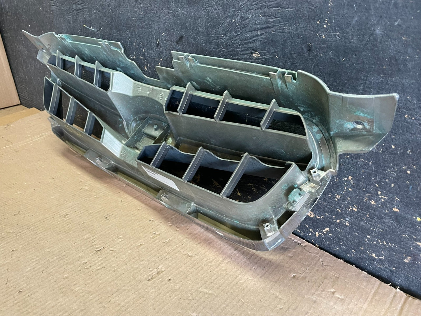 2008 to 2009 Subaru Legacy Front Upper Grille Grill Aftermarket aa2214 DG9
