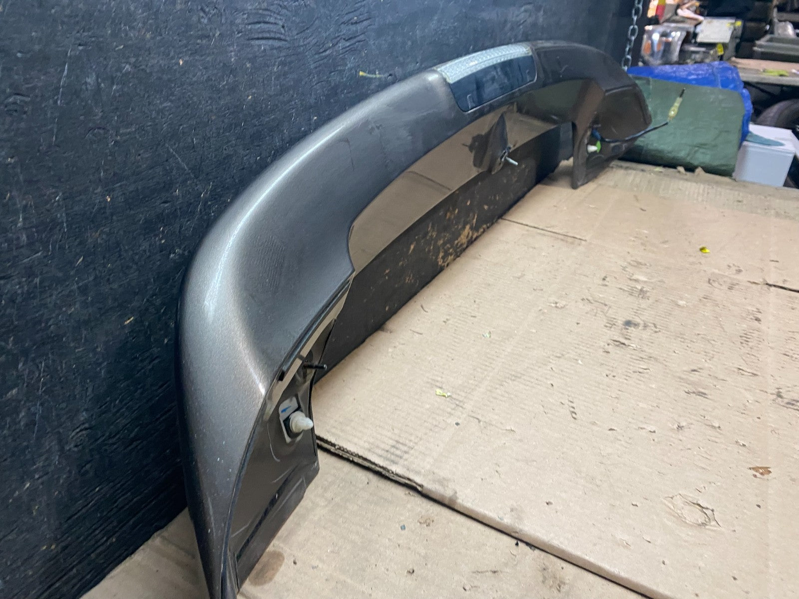 2008 to 2014 Subaru Tribeca Rear Spoiler Wing W2489 DG10
