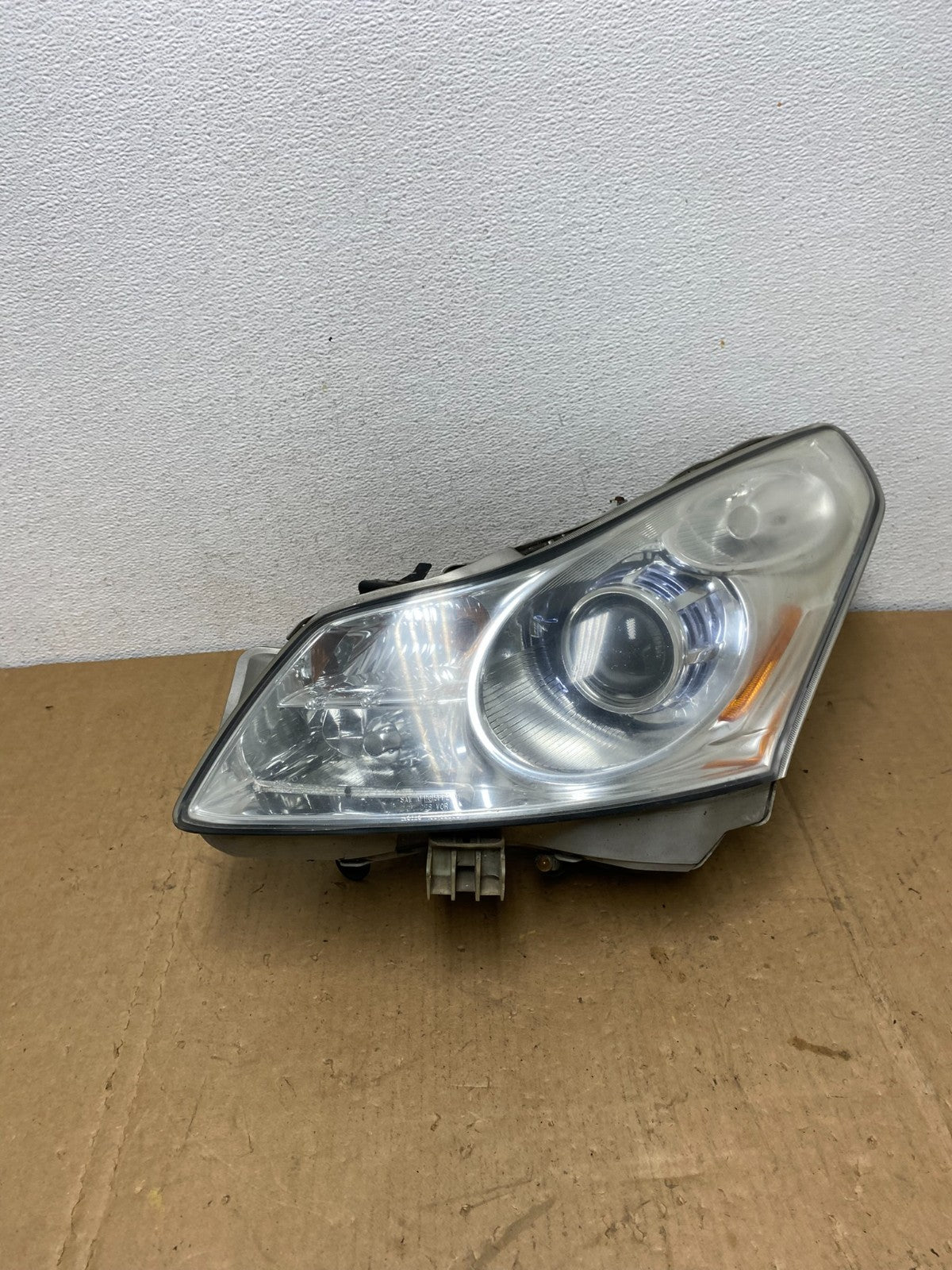 2007-2009 Infiniti G35 G37 Left Driver Hid Xenon Headlight Sedan AD1199 DW0