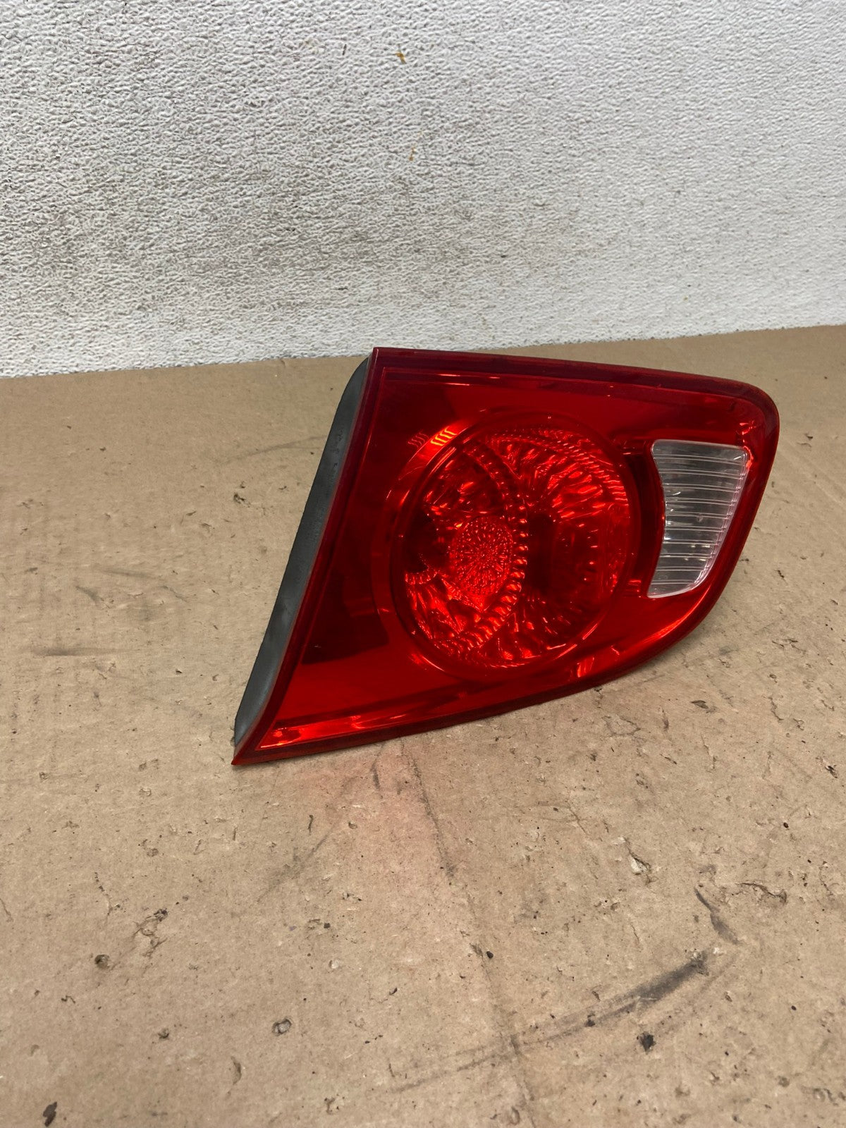 2007 2008 2009 Hyundai Santa Fe Right Passenger Tail Light Inner AG5364 LK1