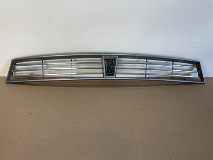 1984 to 1991 Jaguar XJS Front Upper Grille Grill AI0697 DG0
