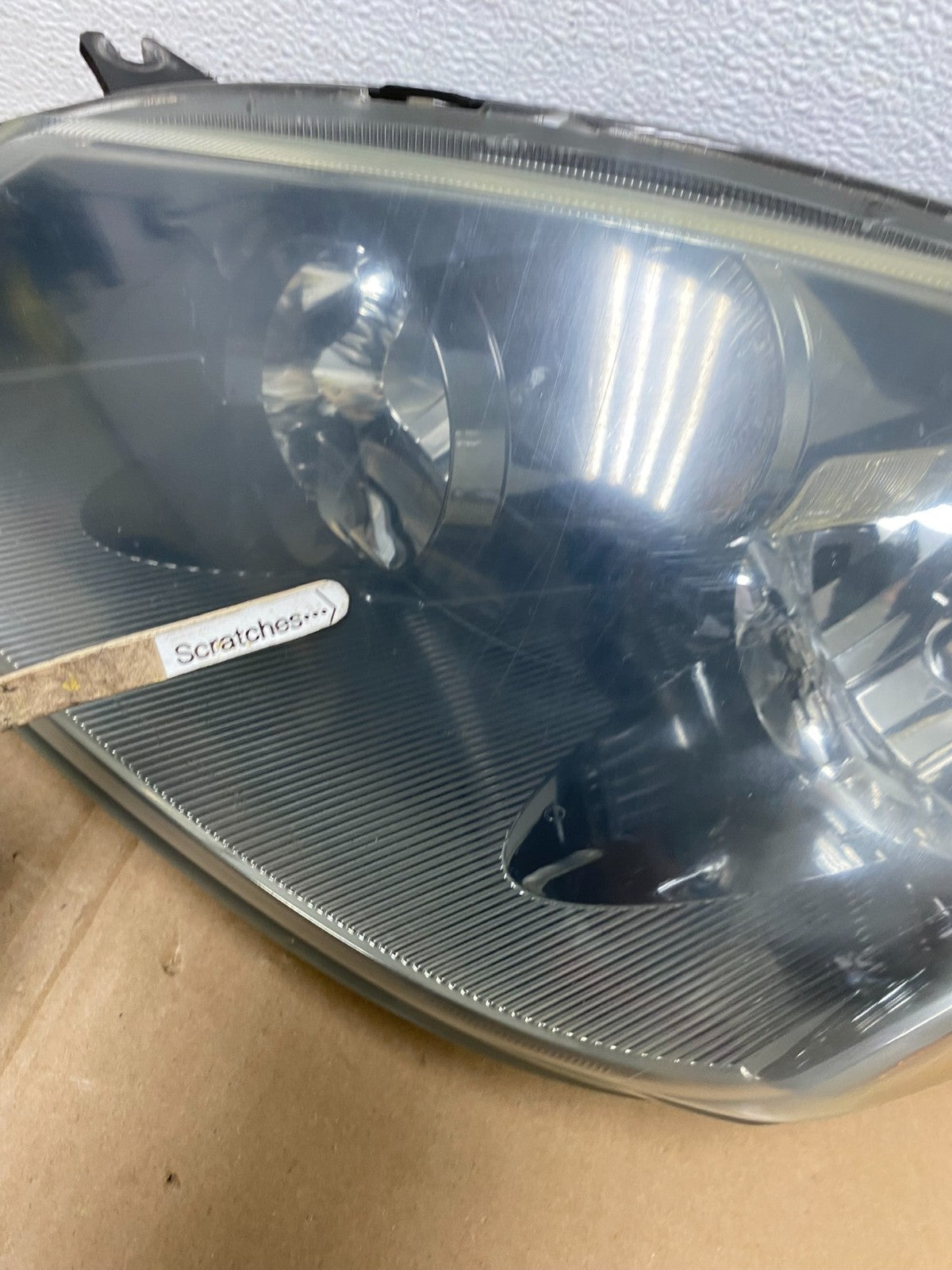 2005 to 2006 Nissan Altima Left+Right Set Halogen Headlights AC5677 DW4