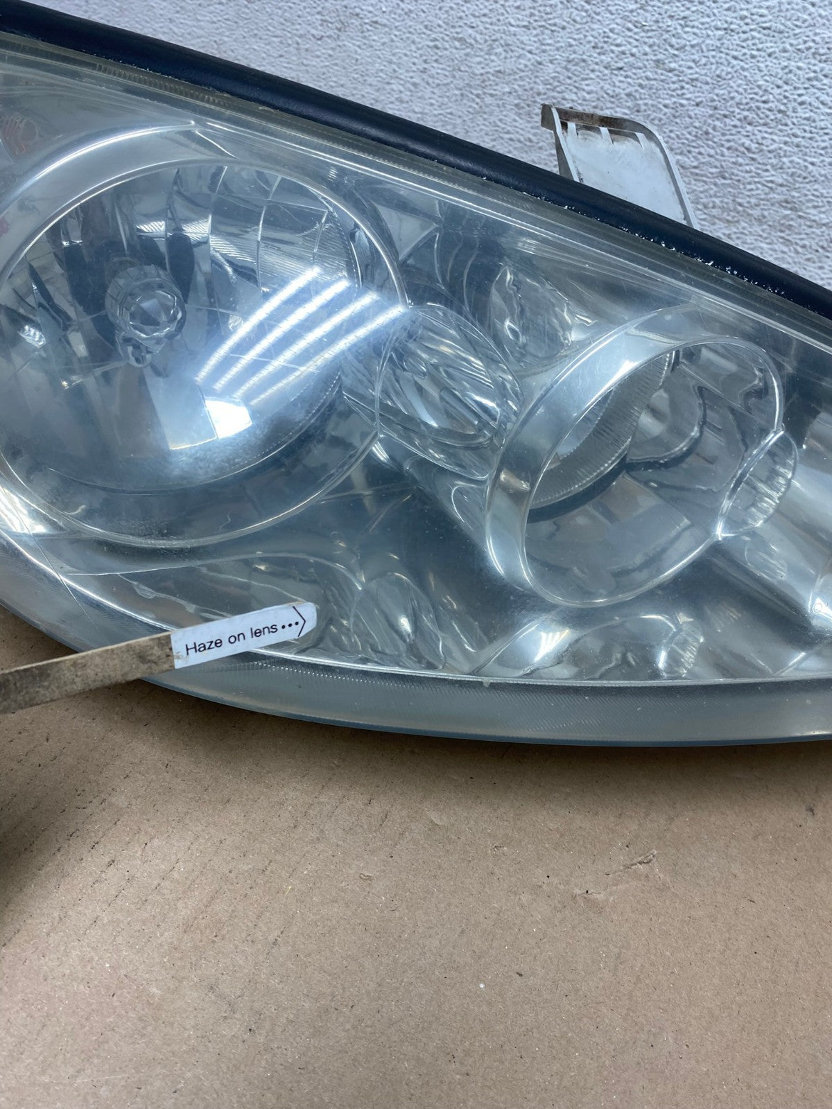 2005 to 2006 Toyota Camry Right Passenger RH Halogen Headlight AF3040 LK4