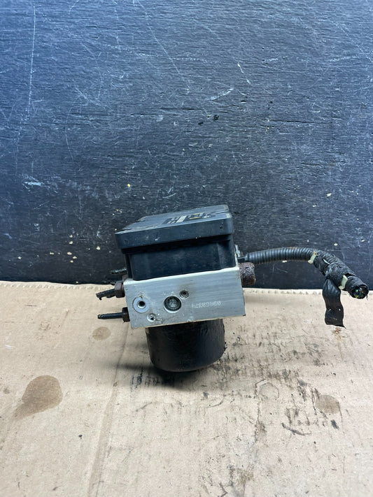 2002 2003 Ford Explorer ABS Anti Lock Brake Pump Module T2749 DG0