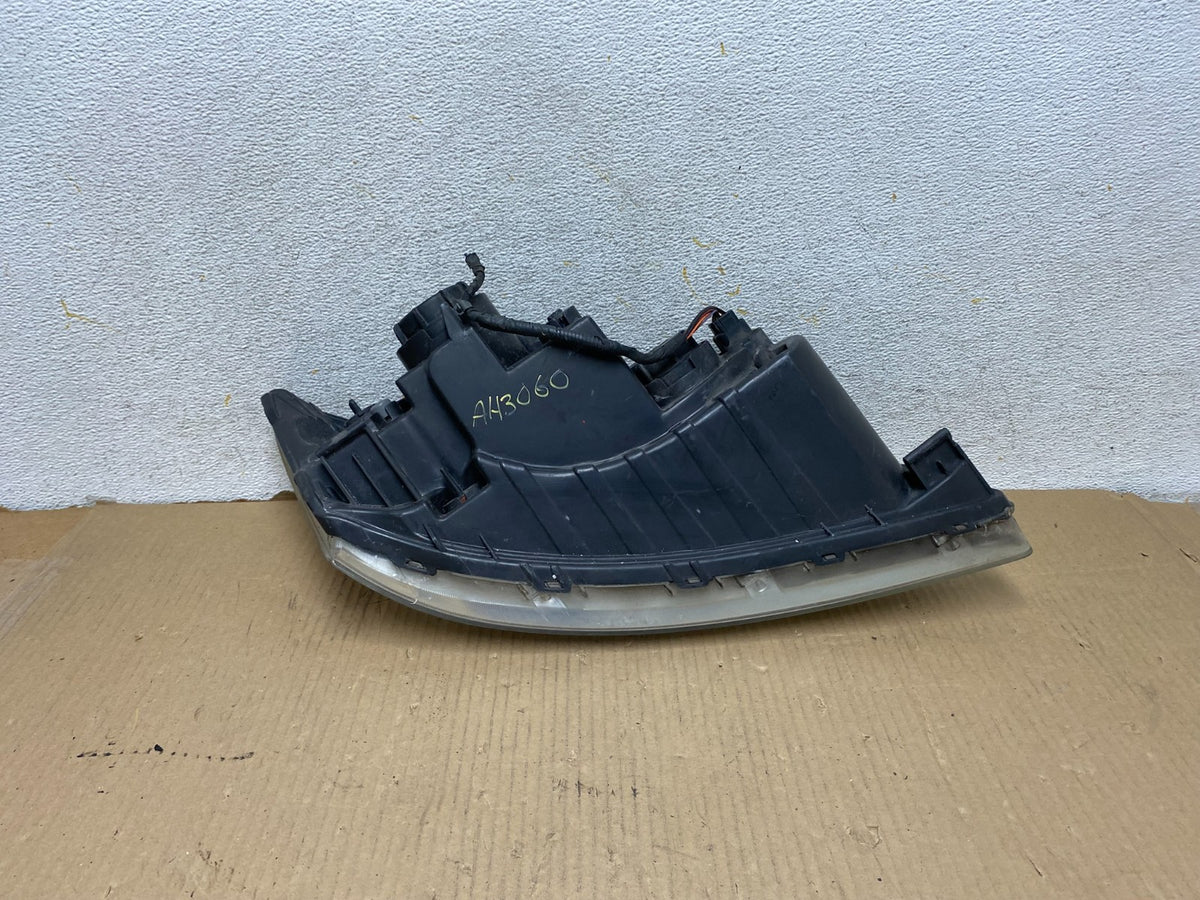 2009 - 2010 Hyundai Sonata Left Driver LH Side Headlight Halogen AH3060 DW5