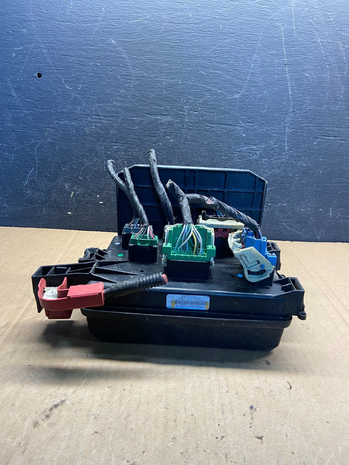 2010 Dodge Charger Fuse Box Body Control Module BCM AG1485 DG1