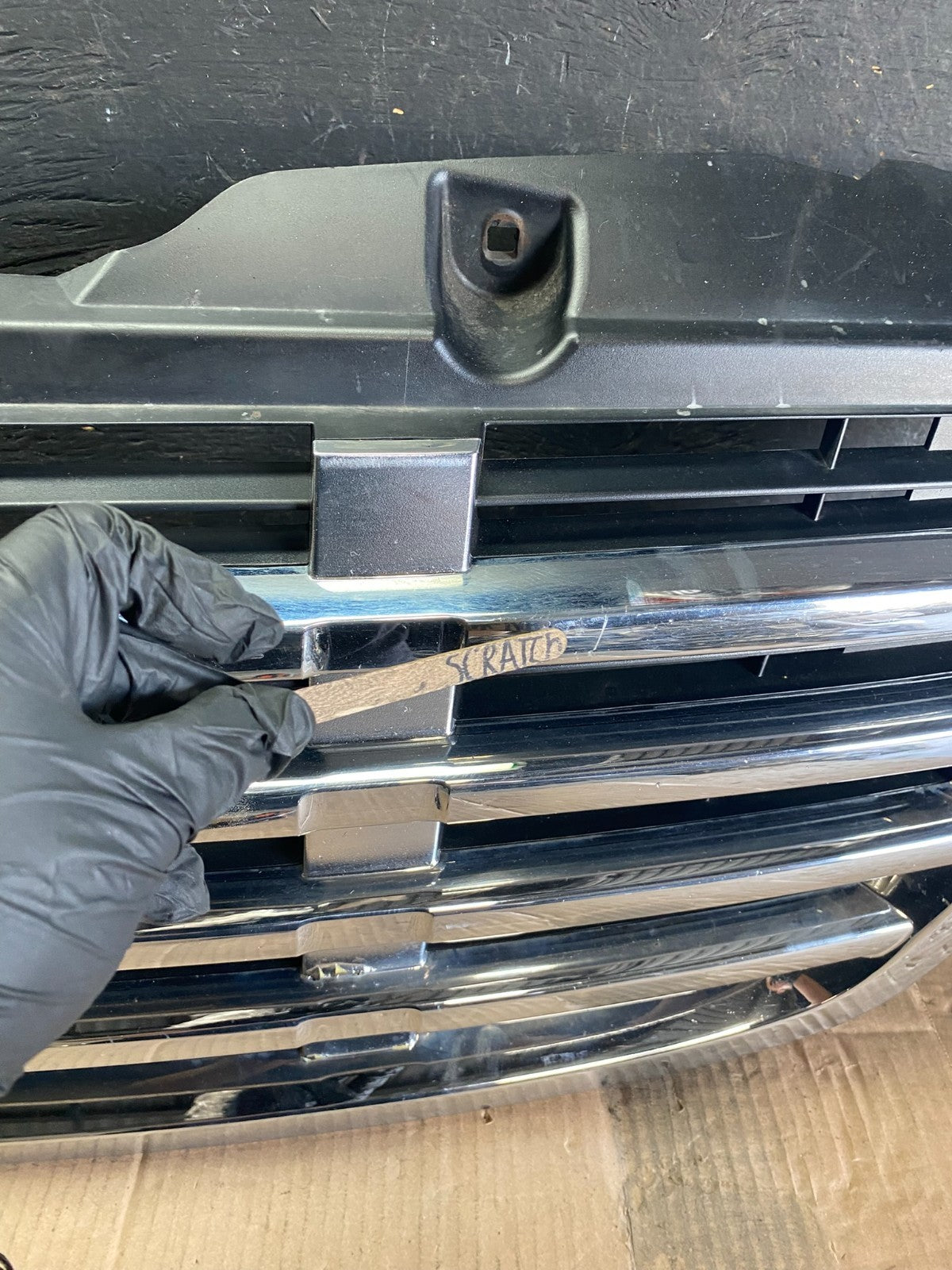2009 to 2011 Freightliner Sprinter Front Upper Chrome Grill Grille Q0530 DG5