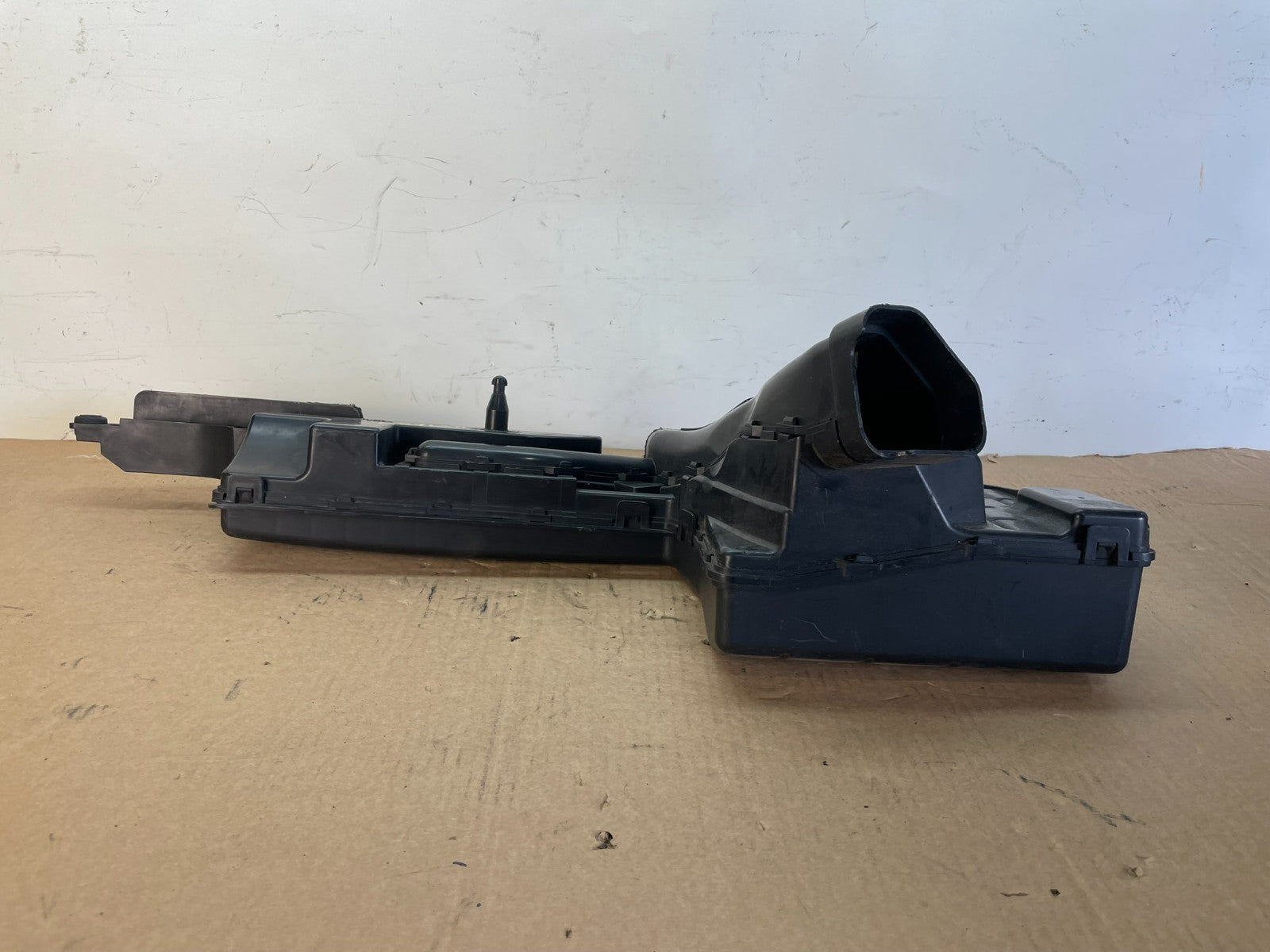 2009 to 2014 Nissan Murano Upper Air Intake Duct ag7630 DG3