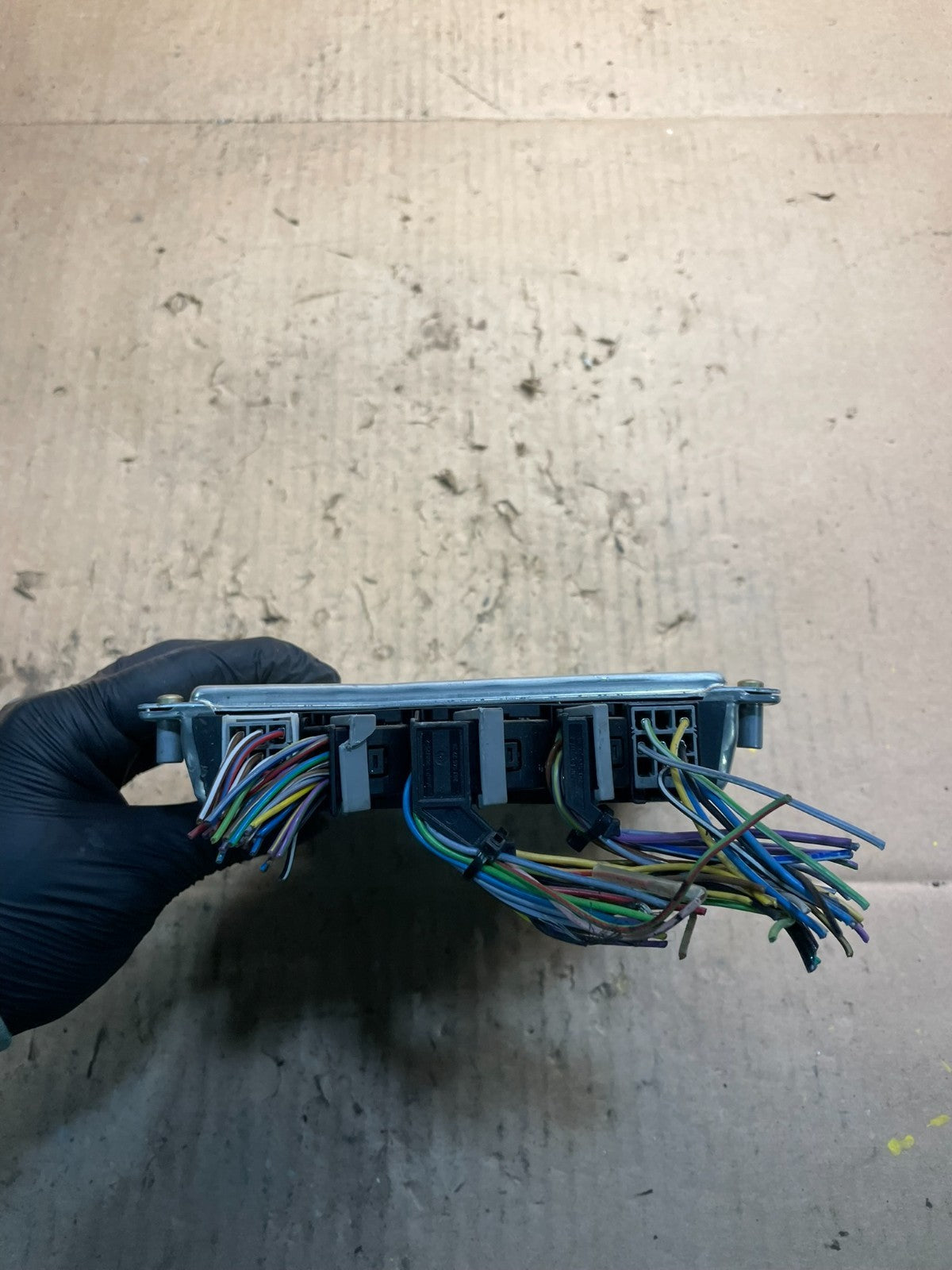 1999 to 2005 Mercedes E320 CLK320 Engine Control Unit ECU Module Oem u1916 DG1