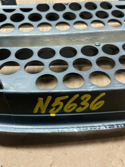 1998 to 2002 Suzuki Baleno Esteem Front Upper Grill Grille N5636 DG13