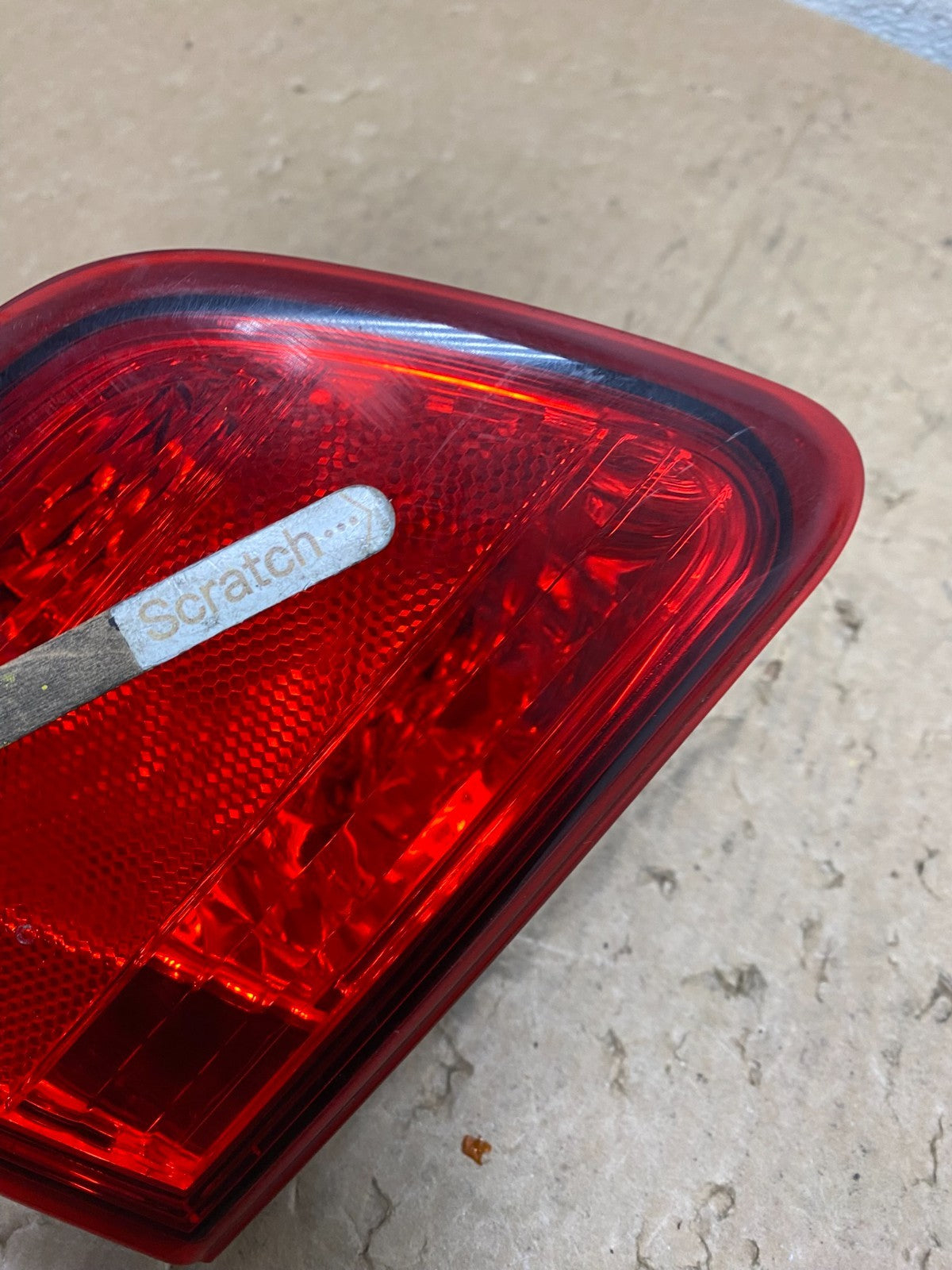 2010-2014 Subaru Legacy Left Driver Lh Side Tail Light Inner V0146 DW3