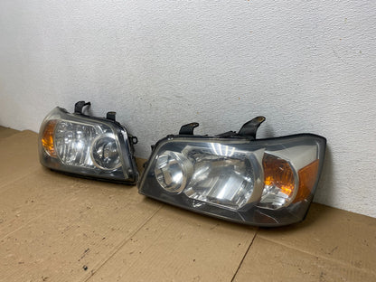 2004 2005 2006 Toyota Highlander Headlights Left+Right Side AE9044 DW1
