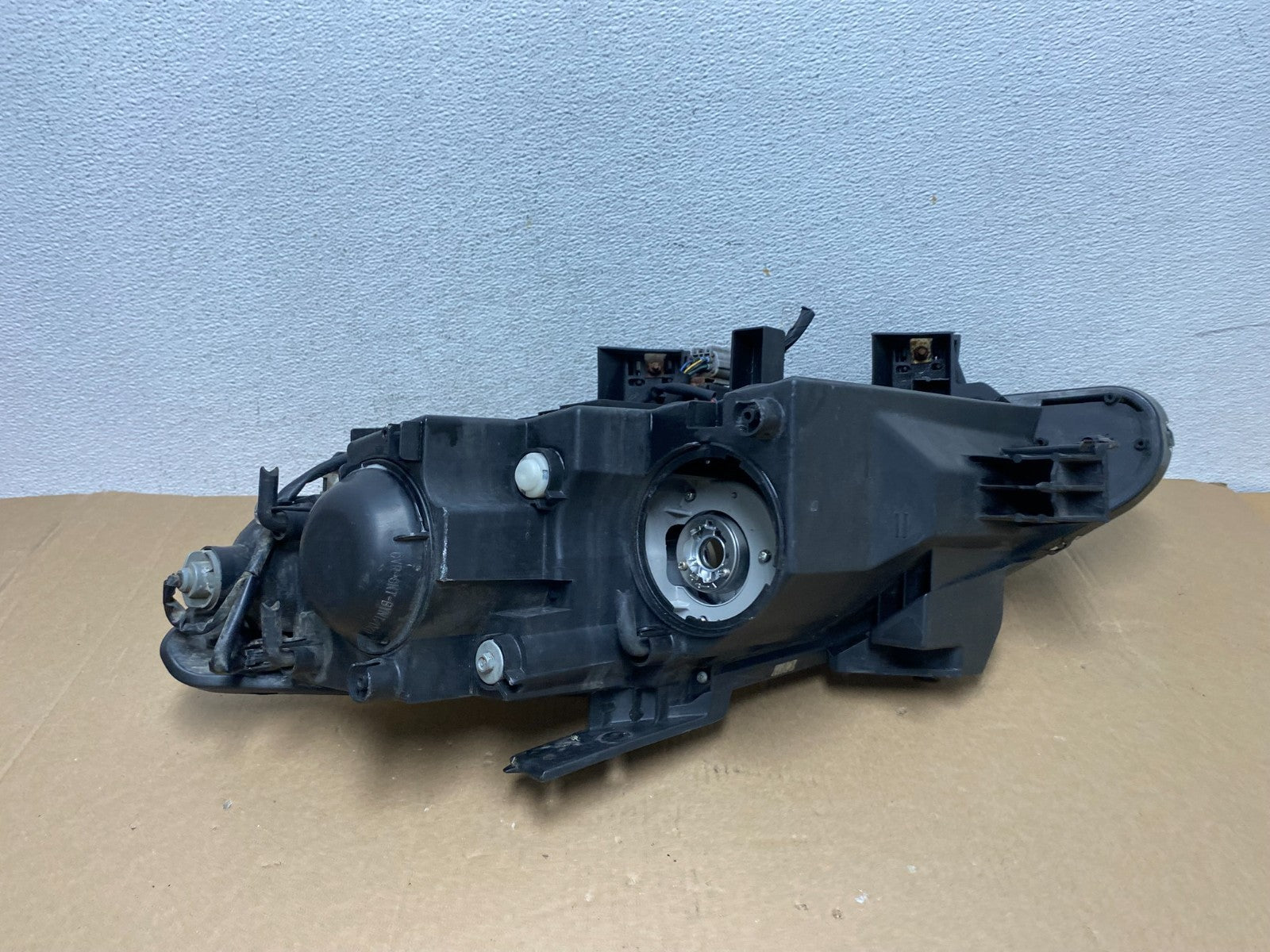 2007 - 2009 Mazda Cx9 Cx-9 Right Passenger RH Headlight Halogen AD6414 DW6