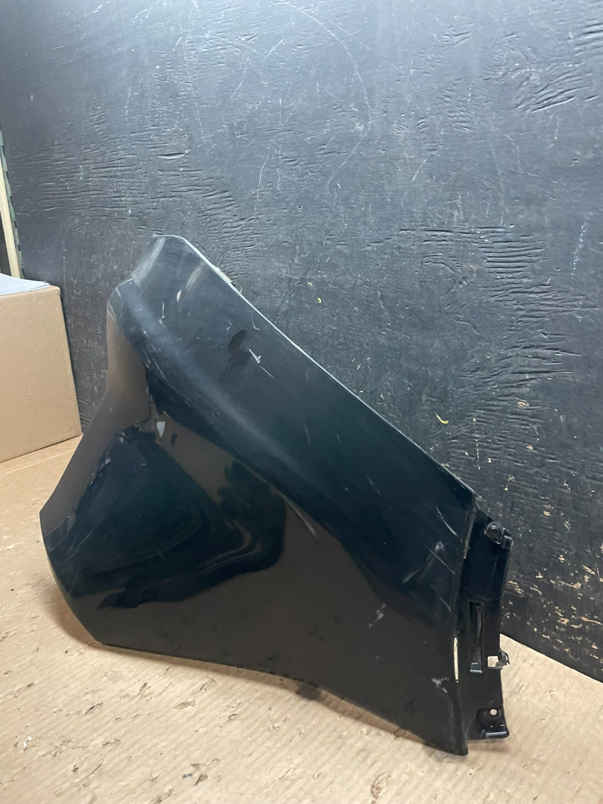 2013 to 2016 Ford Escape Rear Left Driver LH Side Bumper Cover Oem Z3344 DG2
