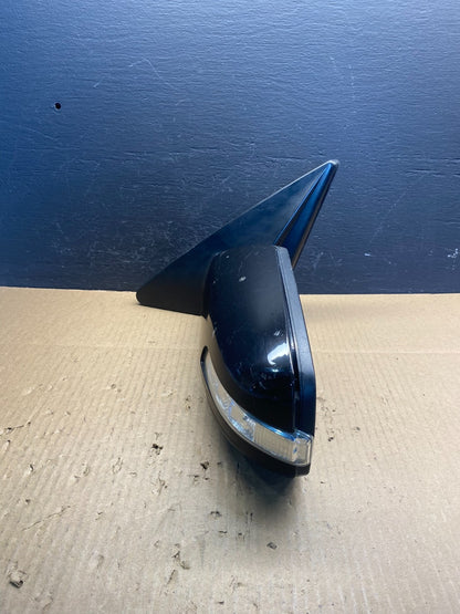 2011 - 2015 Kia Sorento Left Driver Lh Side Door Mirror Turn Signal AC26319