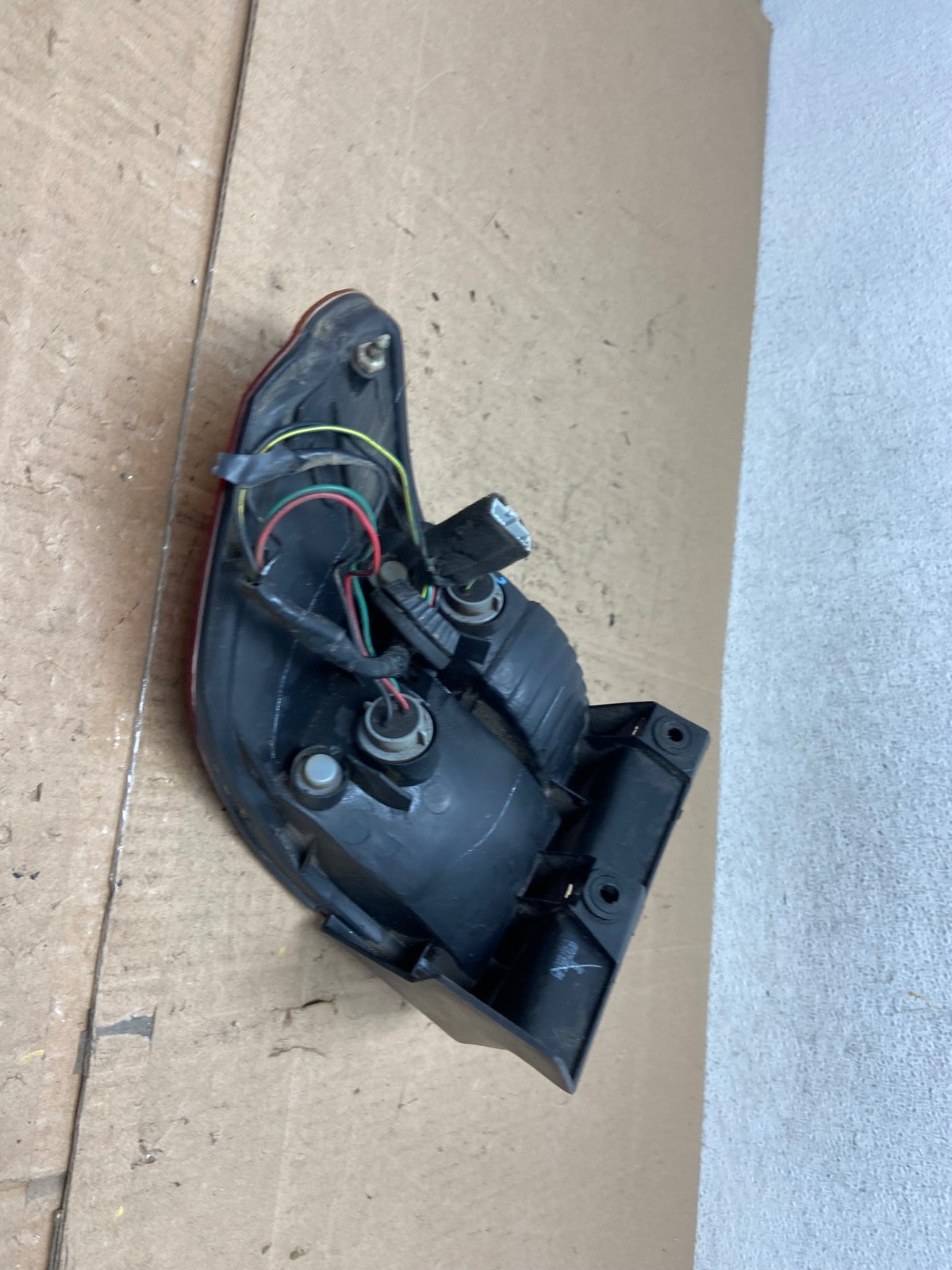 2002 2003 2004 Honda Odyssey Left Driver LH Side Tail Light AE6611 LK4