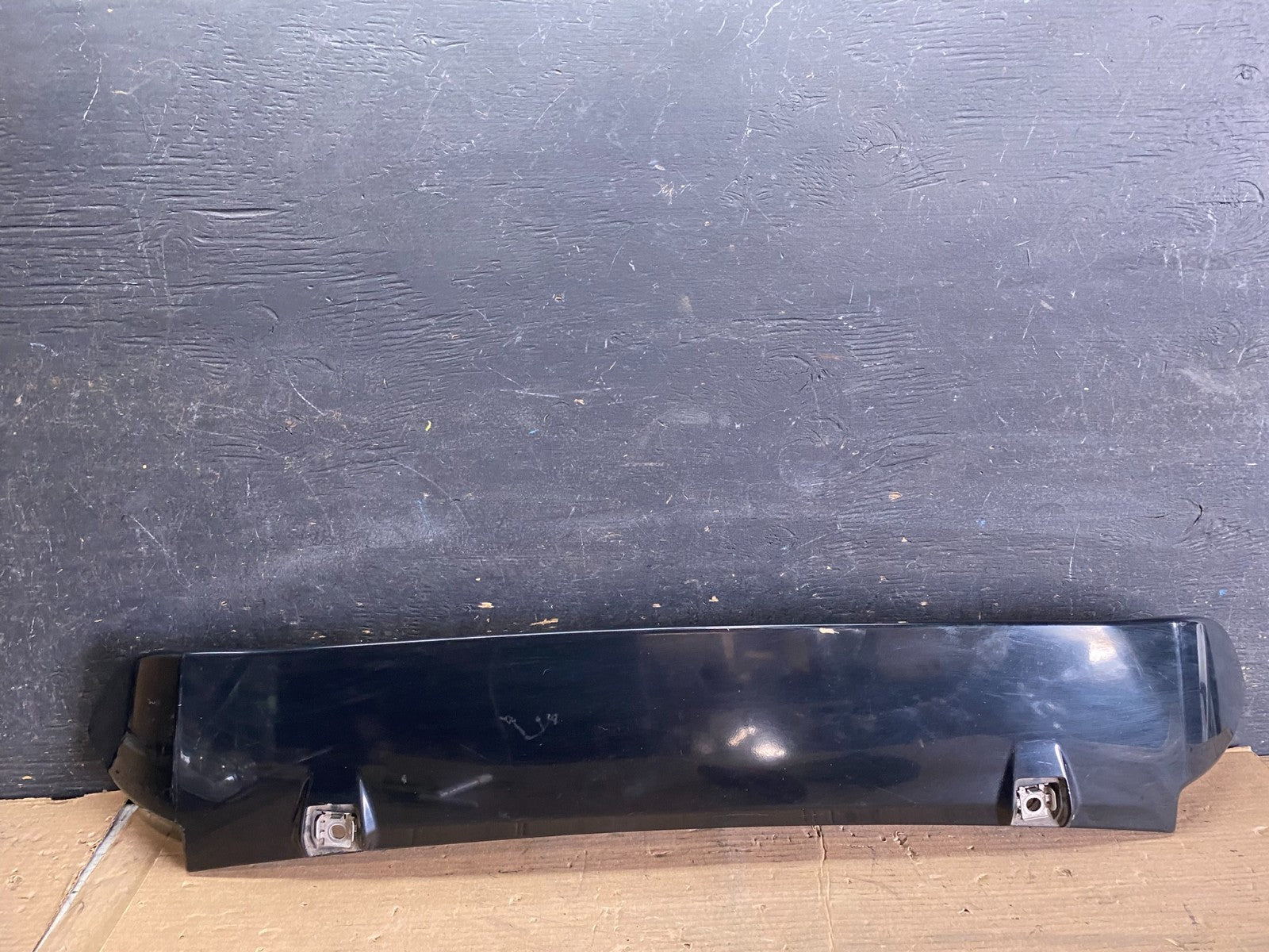 2009 to 2011 Honda Fit Rear Trunk Spoiler Gate Oem R2207 DG0