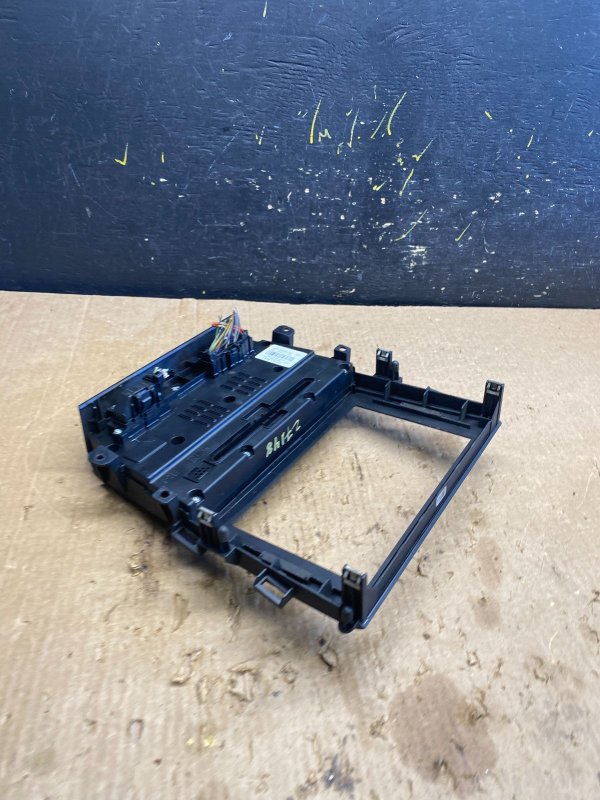 2017 to 2020 Ford Fusion Radio Climate Control A/C Control OEM z7148 DG4