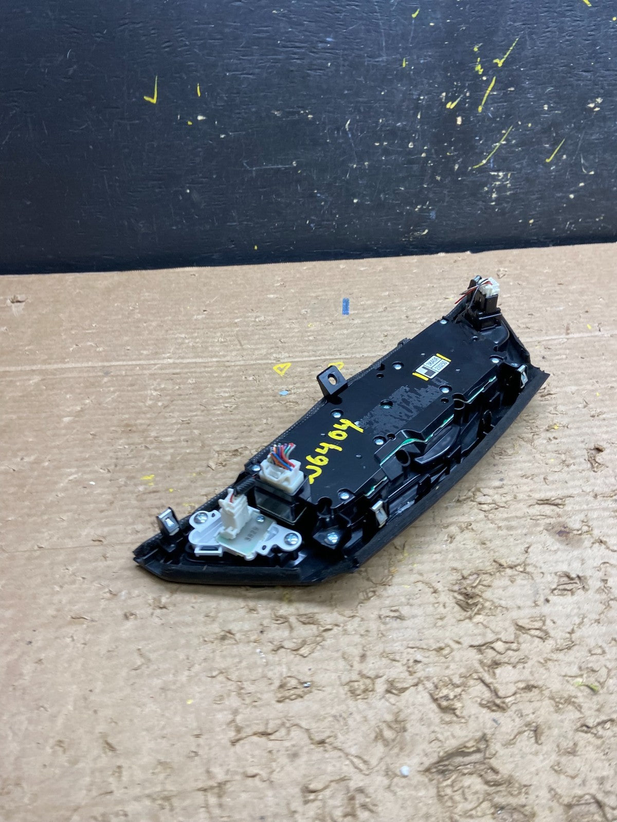 2013 to 2015 Nissan Pathfinder Information Display Control OEM W6404 DG3