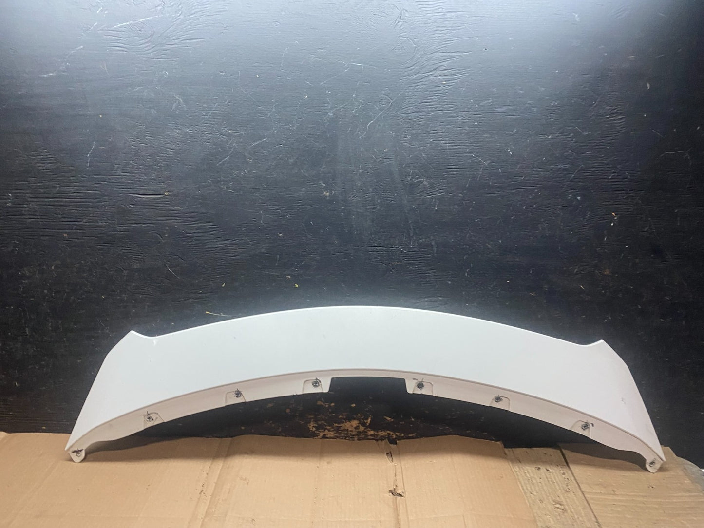 2013-2015 Mazda CX-9 Front Upper Grille Filler Panel Moulding W4674 DG0