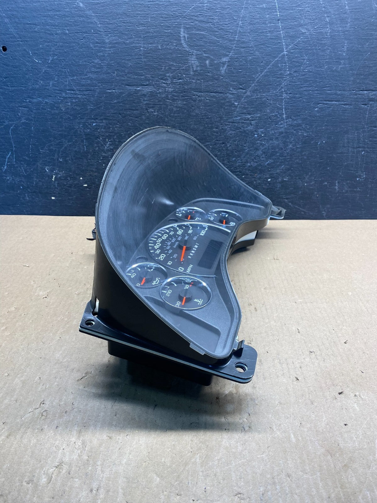 2012 Chevrolet Express Speedometer Cluster Gauge AG1881 DG1