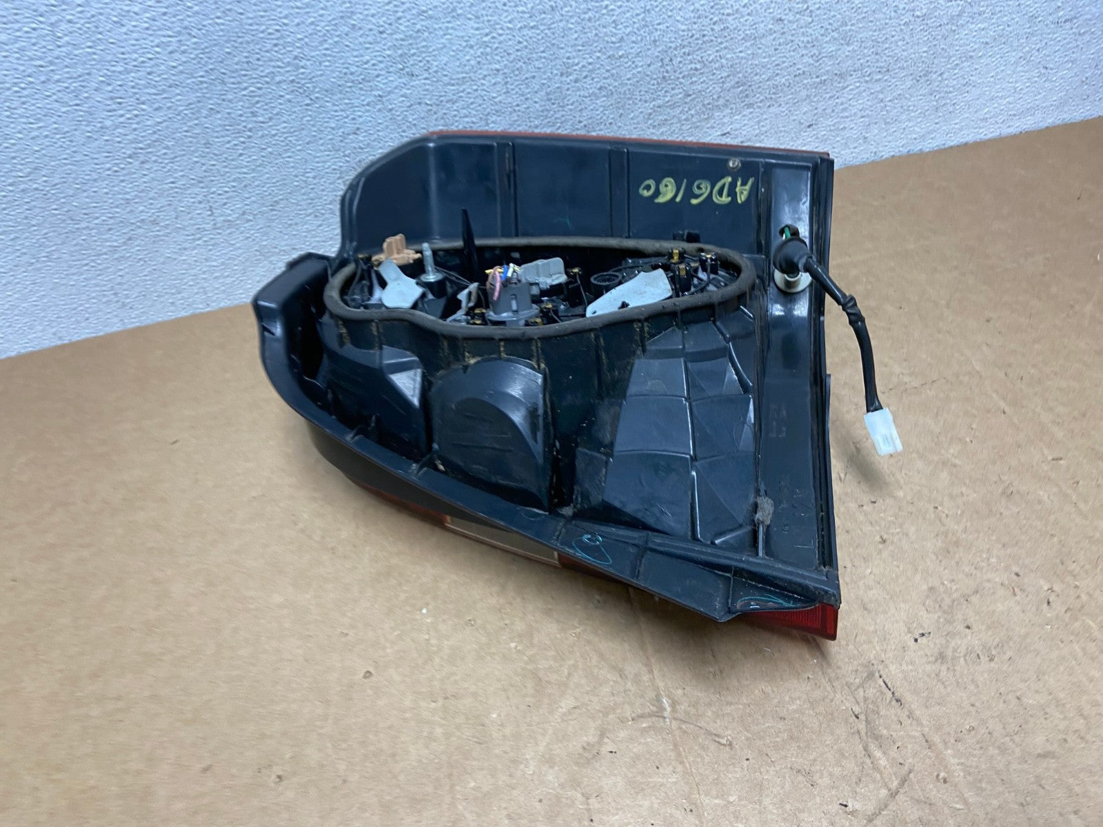 2004-2007 Toyota Highlander Left Driver LH Side Tail Light AD6160 LK7