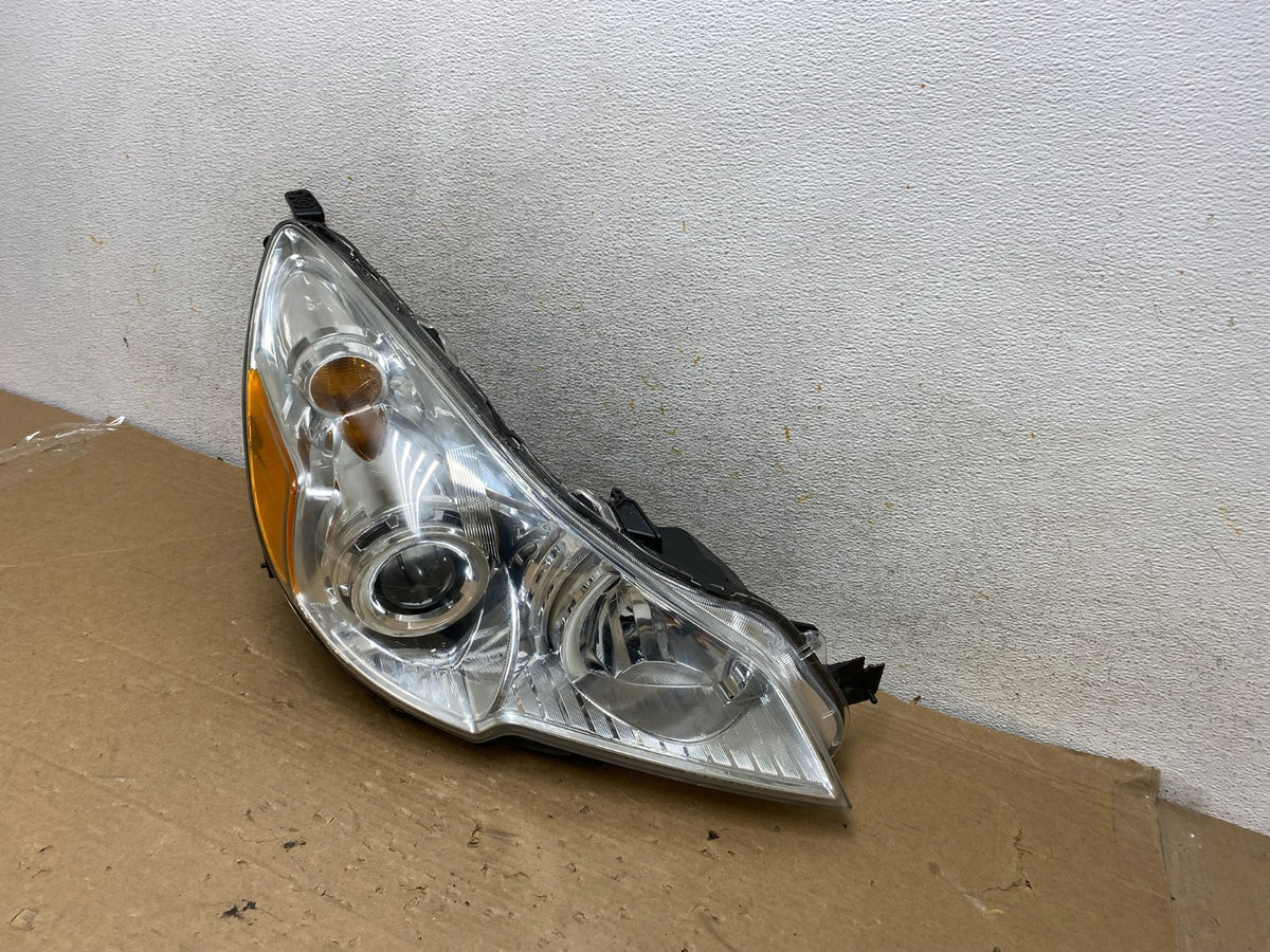 2010 2011 2012 Subaru Legacy Outback Right Passenger Xenon Headlight AH8518 DW2