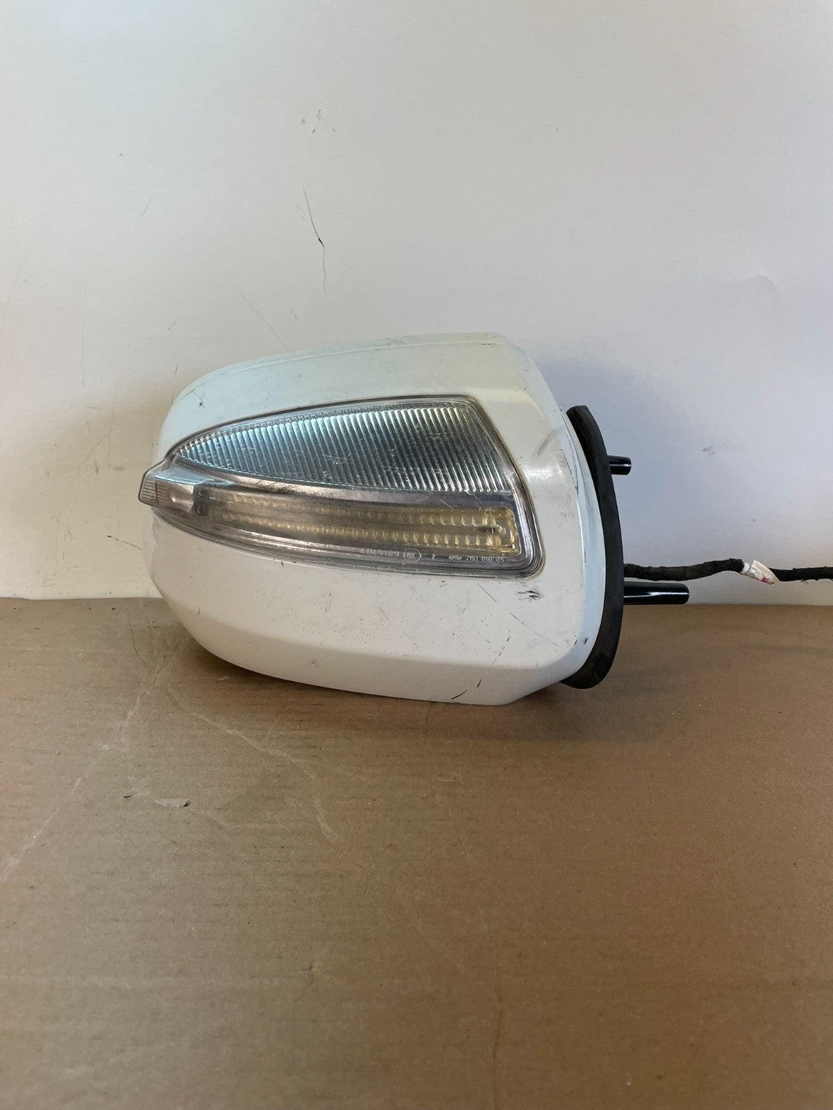 2009 to 2010 Mercedes ML ML350 Right Passenger View Door Mirror AG7869 DW0