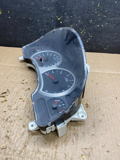 2005 2006 Chevrolet Equinox Cluster Gauge Speedometer ECM V1666 DG2