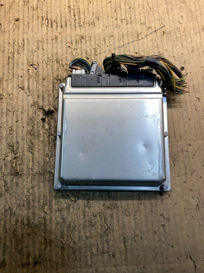 1999 to 2005 Mercedes E320 CLK320 Engine Control Unit ECU Module y1462 DG0