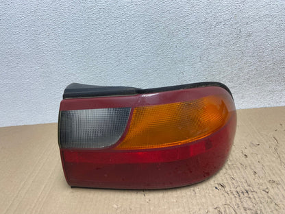 1997 to 2003 Chevrolet Malibu Passenger Right RH Side Tail Light AF2960 LK0