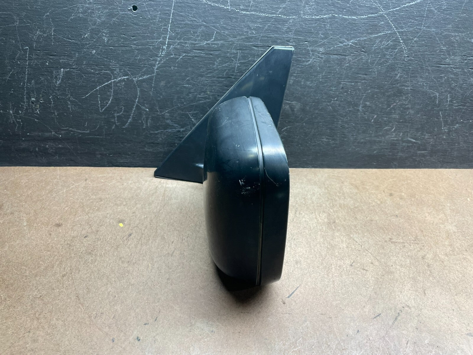 2003 to 2006 Mitsubishi Montero Left Driver LH View Door Mirror i6484 DG11
