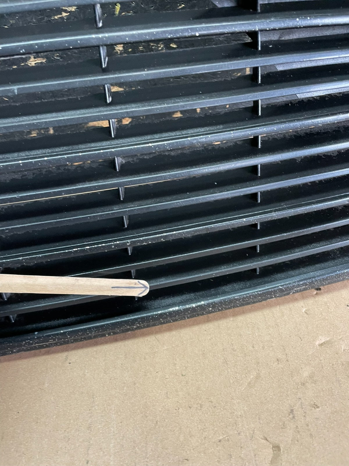1994 - 1999 Mercedes-Benz W140 S600 S500 S320 Front Upper Grille OEM AA1944 DG6