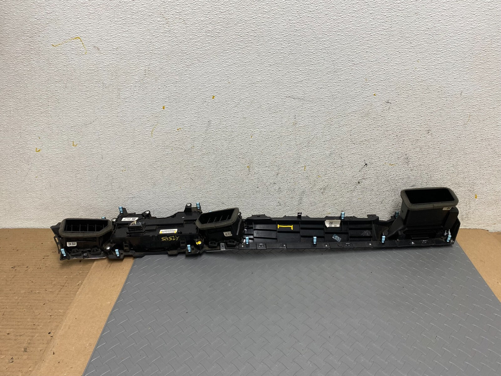 2021 to 2023  Acura TLX Front Climate Control Panel Dash Trim Air Vent A2545 DG16