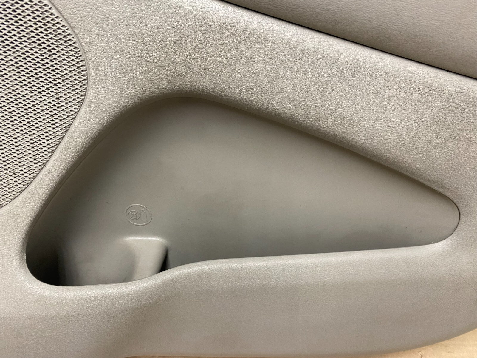 2011 to 2020 Dodge Durango Passenger Right Front Panel  Door Oem i1486 DG14