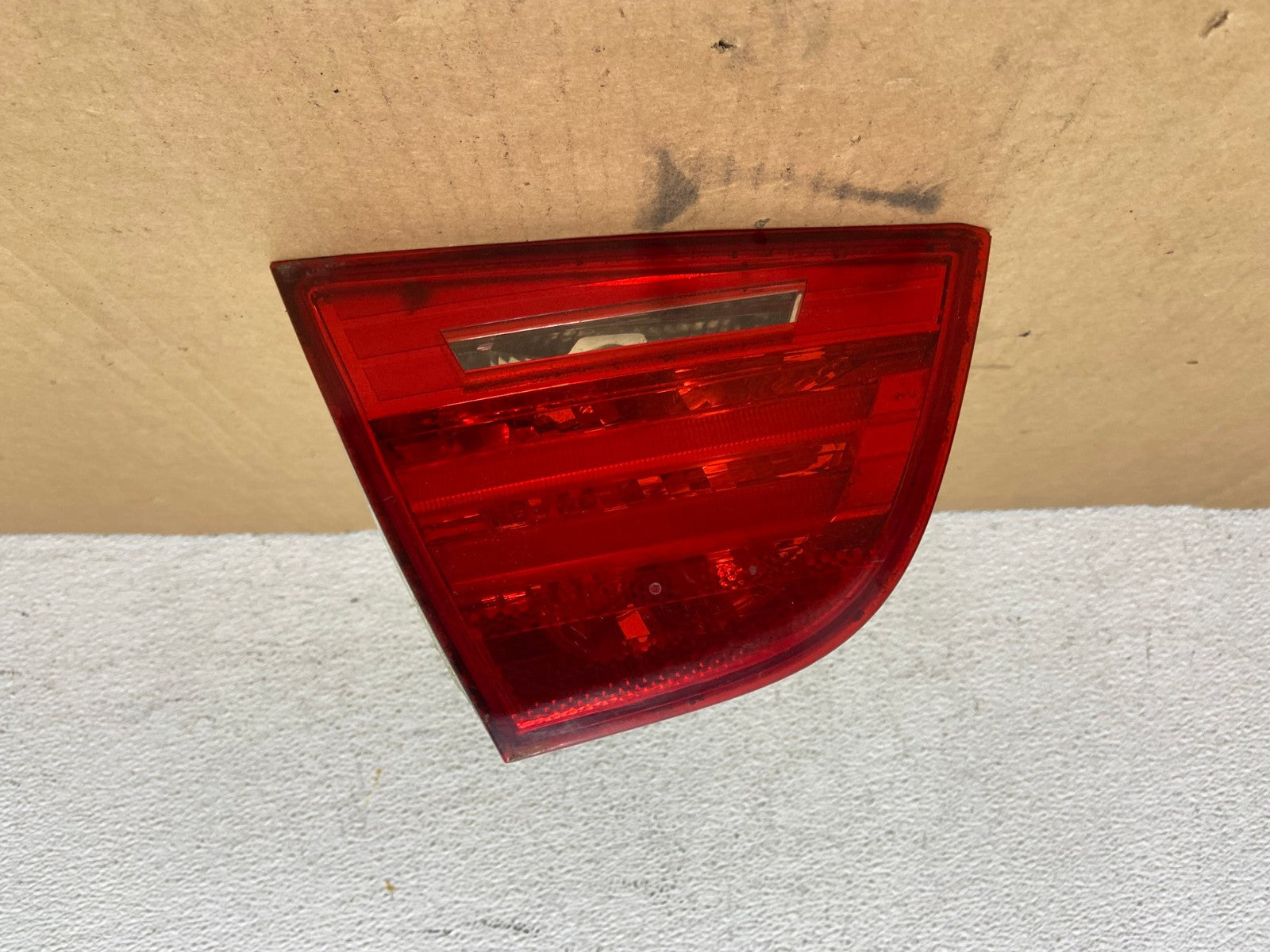 2009 2010 2011 BMW 3 328i 335i E90 Left Driver LH Tail Light Inner AD2613 LK0