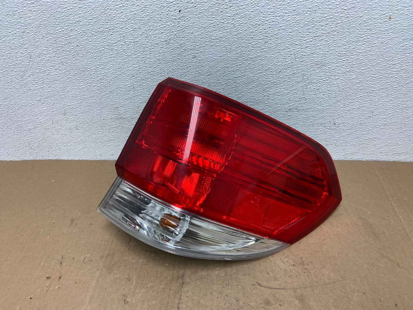 2008 2009 2010 Honda Odyssey Right Passenger Side Tail Light AC5724 LK0