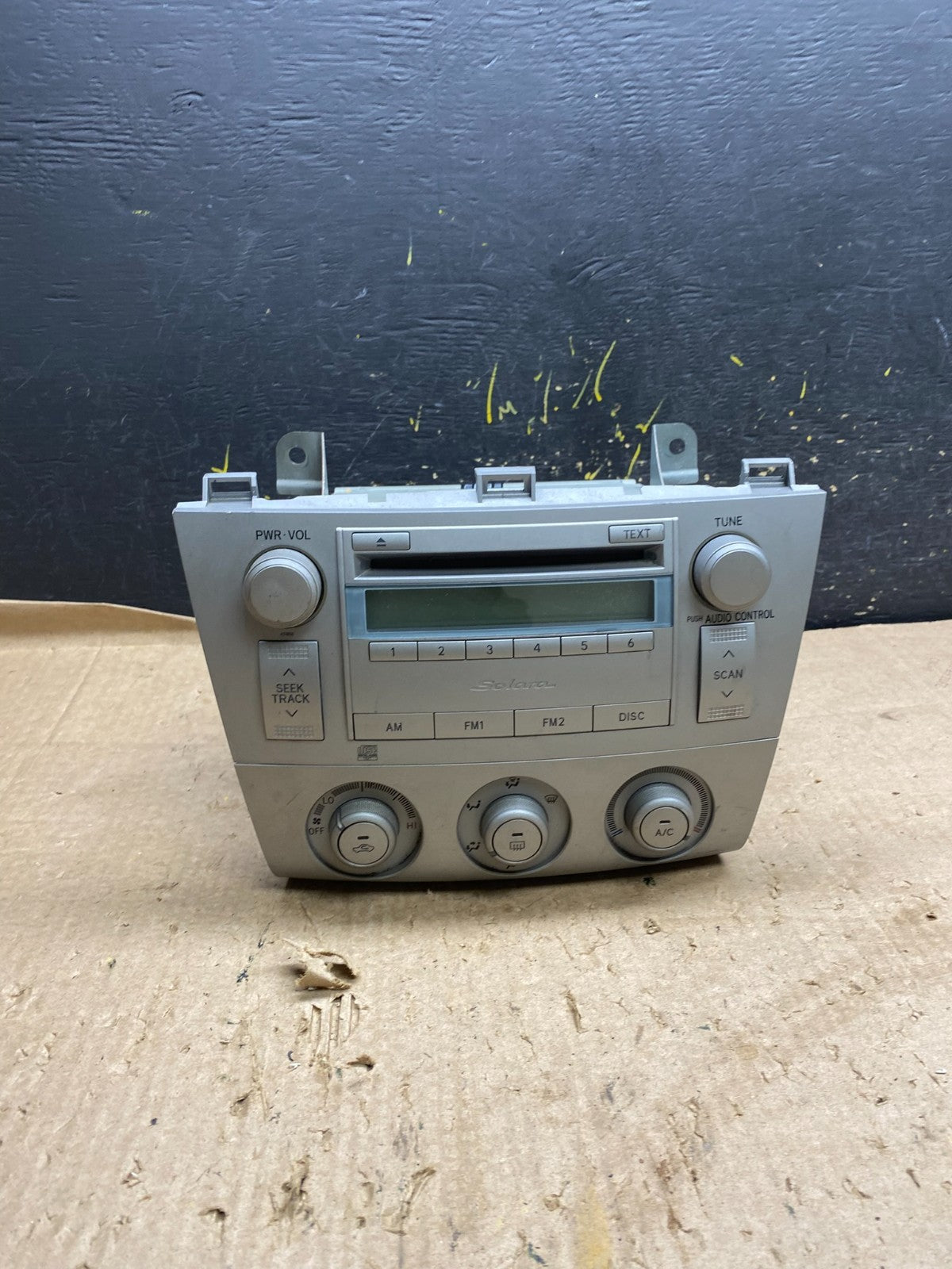 2004 2005 2006 Toyota Solara Am Fm Cd Player Radio Climate Control Z1971 DG0