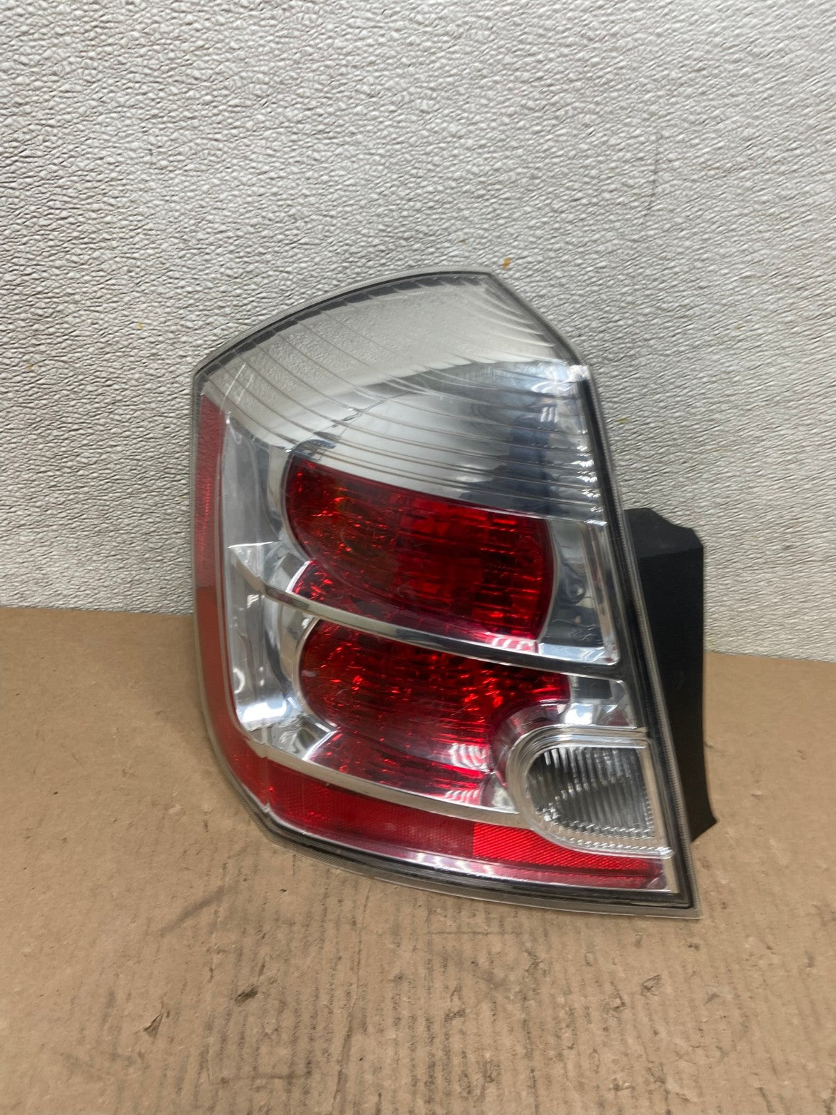 2007 to 2012 Nissan Sentra Left Driver LH Side Tail Light AB6062 LK0