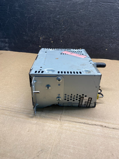 2014 2015 Ford Explorer Audio Equipment Radio Receiver AM FM CD ae9927 DG1
