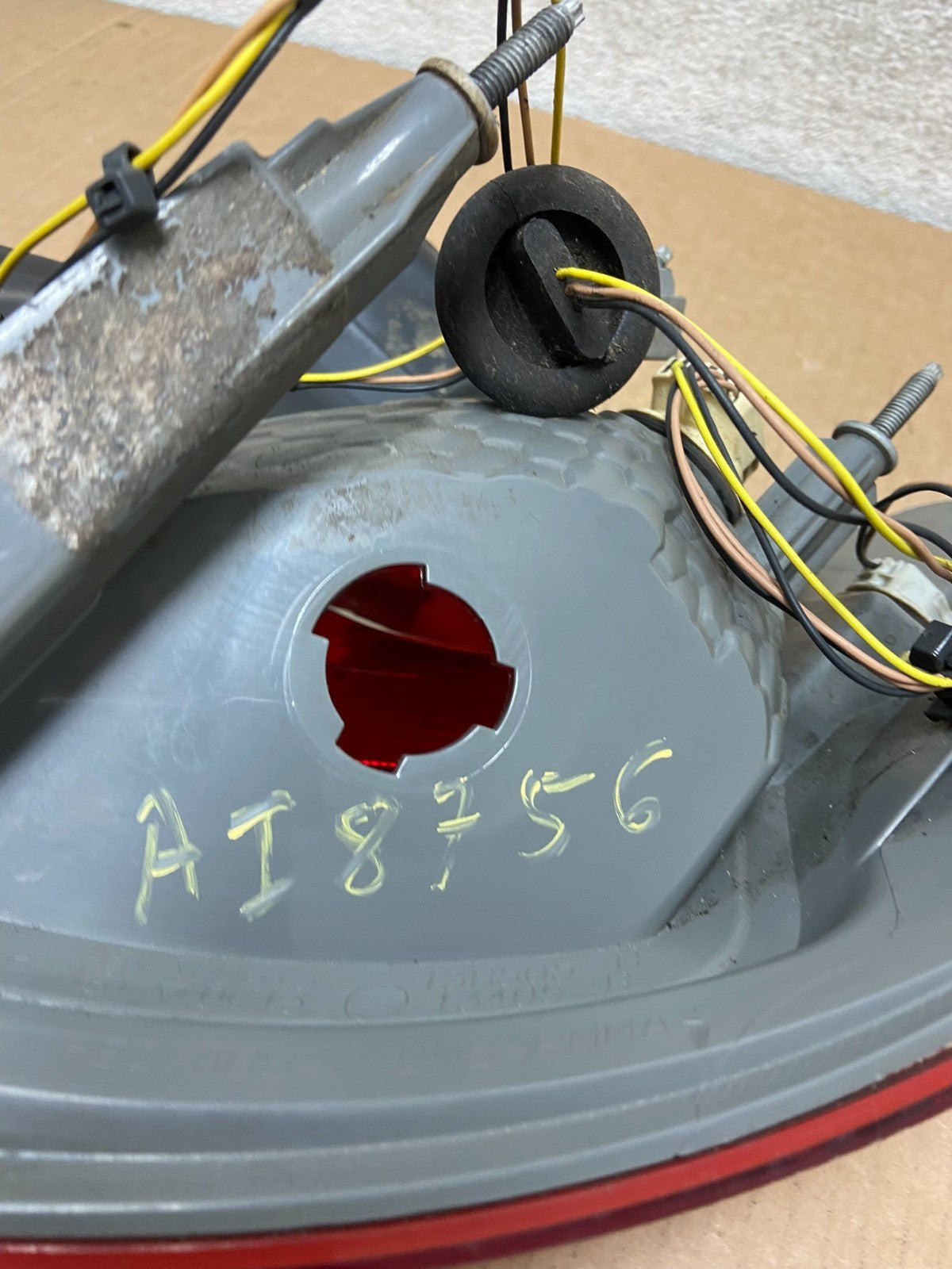 2014 to 2018 Ford Taurus Interceptor Left Driver LH Side Tail Light AI8756 LK7