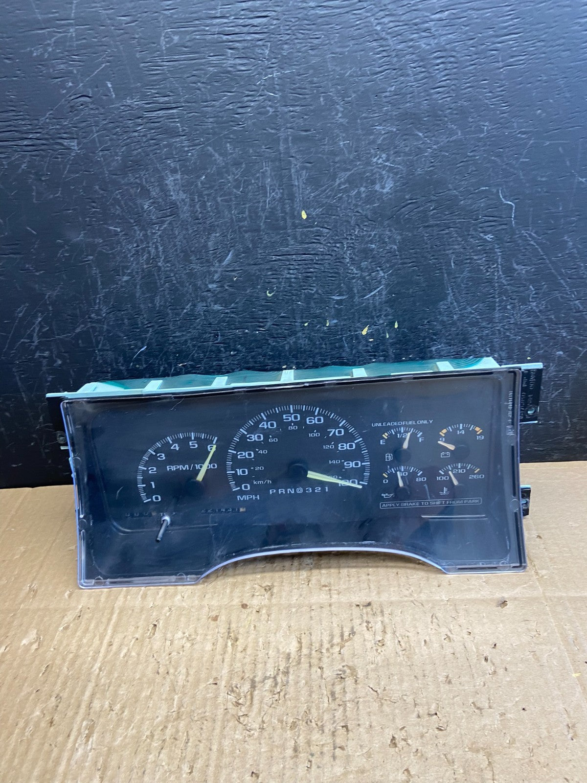 1995-1999 Silverado/Sierra/Yukon/Tahoe Speedometer Instrument Cluster AD2022 DG0
