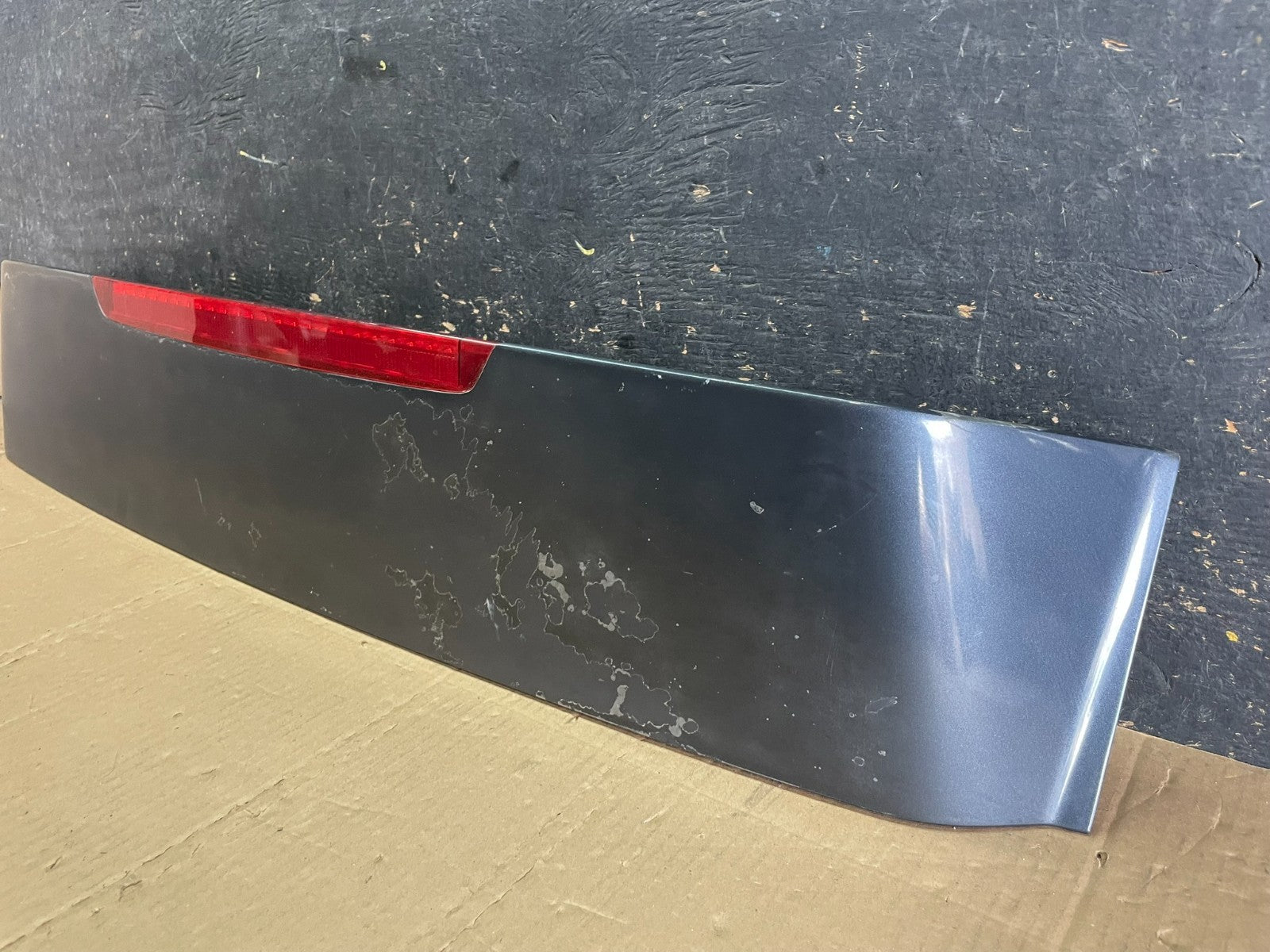 2005 to 2011 Hyundai Accent Trunk Lid Hatch 3rd Brake Light Spoiler AA8866 DG2